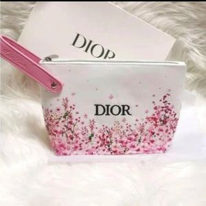 🎀 Miss Dior limited edition Floral Cosmetic Makeup Clutch Bag🎀